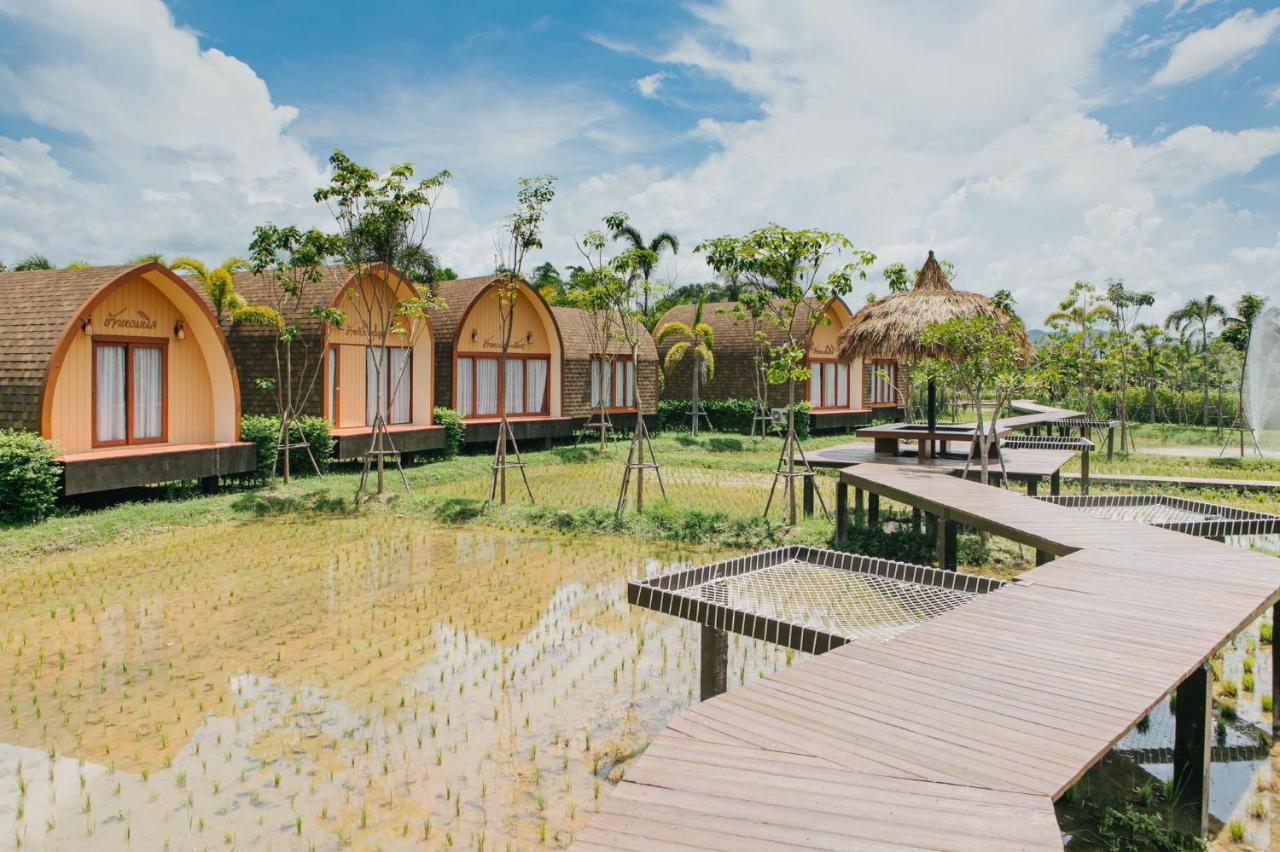 Srida Resort Lanna And Cafe チエンマイ エクステリア 写真